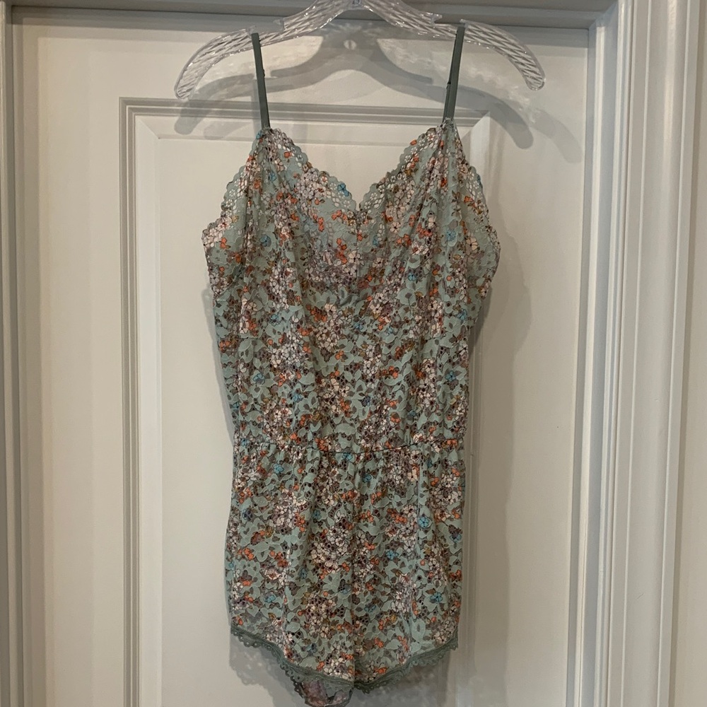 Victorias Secret Floral Lace Trim Mint Green Romper all lace LG NWOT